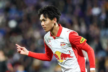 欧州日本人が見せた「突出したプレー」　圧巻1G1A…現地が満点評価「まさに日が昇る活躍」