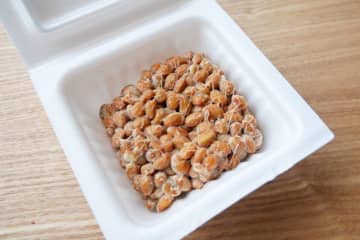 寒暖差の疲れは、納豆に「あの食材」をたっぷりいれて食すべし　『あさイチ』で栄養士が推奨