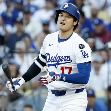 大谷翔平、「四球→空振り三振→見逃し三振」で迎えた第４打席はセカンドゴロ【ワールドシリーズ第４戦／ブルージェイズ戦】
