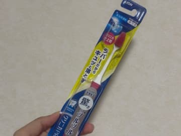 【オーラルケア】クリニカ史上初、ラバーブラシは驚くほどツルツルの仕上がりに