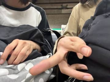 帰国子女とsz2u(すず)、10代の才能溢れる2人の音楽家が新たに結成したバンド・ikeaが初のEPをリリース