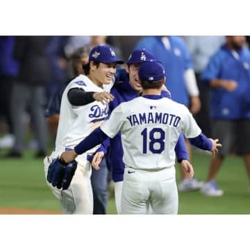 大死闘のワールドシリーズにかすむ日本シリーズ「見る気しない」の声続出…日米頂上決戦めぐる彼我の差