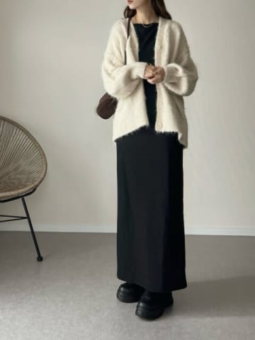 潔いシンプルがおしゃれ！2025秋冬おすすめモノトーンコーデ5選