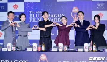 【PHOTO】キム・ゴウンからチョン・ヘインまで「第46回青龍映画賞」ハンドプリンティングイベントに出席
