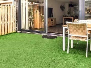 【50代・60代】お庭の手入れが簡単に！手軽にDIYできる〈人工芝〉をAmazonスマイルセールでお安くゲット！