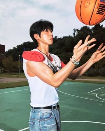 東方神起・ユンホ、1stフルアルバム『I-KNOW』でEXOカイ＆i-dleミンニと豪華コラボ！