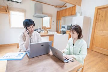 子育てもひと段落、私も職場復帰して「ダブルインカム」を狙う予定です。夫だけで“年収800万円”と夫婦で”世帯年収800万円”、結局お得なのはどっち？