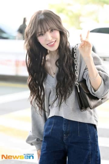 【PHOTO】Red Velvet ウェンディ、ワールドツアーのためアメリカに出国