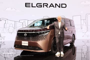 ニッサンが新型『エルグランド』をモビリティショーで先行公開。リニアモーターカーをイメージ