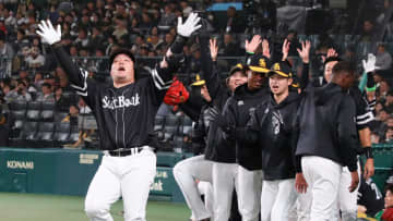 【ソフトバンク】「どすこいきたぁぁ」山川穂高が2試合連続ホームランで試合を振り出しに！