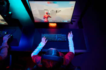 YouTube、ビデオゲームの「露骨な暴力描写」規制強化へ