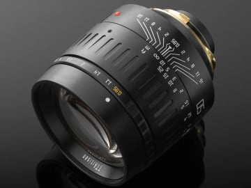 TTArtisanのライカMマウント用大口径レンズ「50mm f/0.95 ASPH.」にブラックカラーモデル