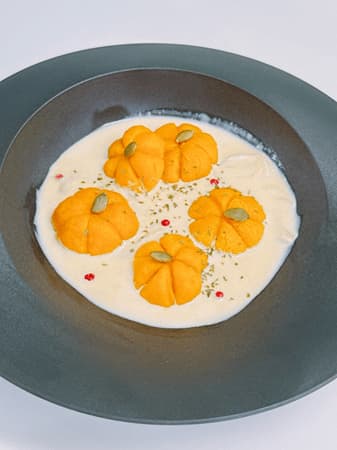 渡辺美奈代、手作りハロウィンごはんに「センス抜群」