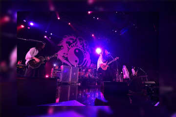 陰陽座 2年半ぶりとなるオリジナルアルバム『吟澪御前』を引っ提げた陰陽座ツアー2025『吟澪』東京公演ライヴレポート