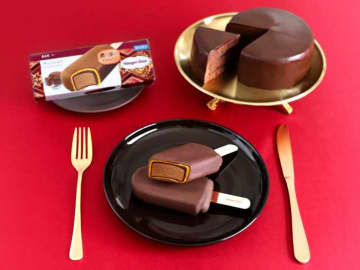 【ハーゲンダッツ】贅沢すぎる♡濃厚チョコとアプリコット香る「ザッハトルテ」