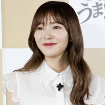 指原莉乃「めっちゃ可愛くて」美容家も絶賛！秋にも似合うリキッドチーク