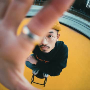 Swagcky、大切な存在への感謝をまっすぐに歌い上げた「Love you like that」本日リリース