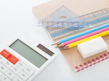 1971年生まれで遺族厚生年金を受給中。65歳からは今の遺族厚生年金に老齢基礎年金がプラスされる？