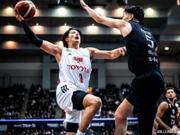 アルバルク東京が6連勝…アルティーリ千葉とのリーグ初対戦は延長に及ぶ激闘