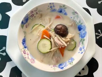 きのこで菌活！免疫力UP！「ミルク味噌スープ」で体もぽっかぽっか〜