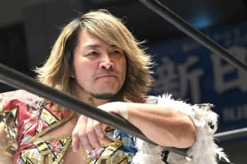 【新日本】棚橋弘至　中邑真輔のエールを発奮材料にベルト奪取誓う「しかと受け取りました」