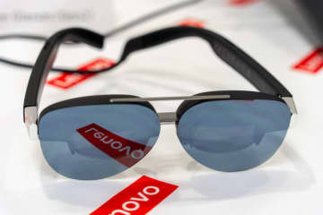 レノボ、65gのスマートグラス「Legion Glasses Gen2」とAIタブレット×2モデルを日本投入