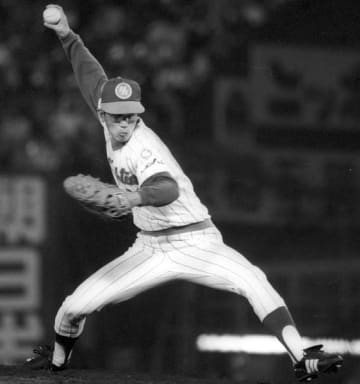 【仰天野球㊙史】1試合で「勝利」と「セーブ」を同時達成　プロ野球でたった1度きり、永遠に破られない怪記録