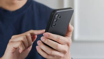 スマホ代はいくらが妥当？ 3,000円を境に“高い”と感じる人が多数