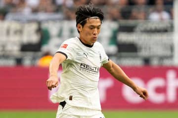 日本代表FWの先発起用で「報われた」　開始3分で移籍後初ゴール…現地喝采「16強に導く」