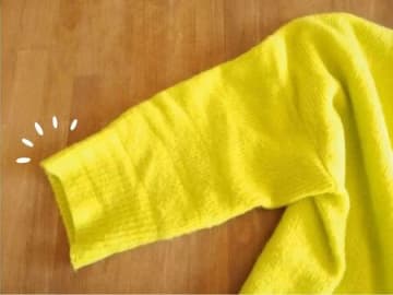 伸びた袖口が復活！お気に入りのセーターをよみがえらせるカンタン裏ワザ♪