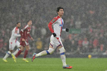 鎌田と遠藤フル出場　イングランド・リーグ杯