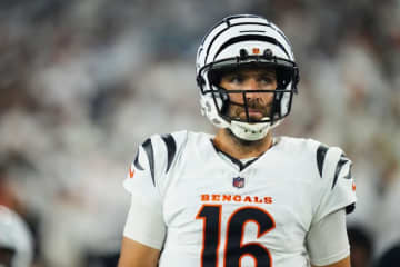 ベンガルズQBフラッコが肩鎖関節捻挫、ベアーズ戦出場は不透明