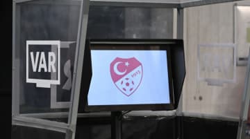トルコサッカー界に衝撃！審判員「150人超」が賭博行為…1万8000回以上賭けた者も