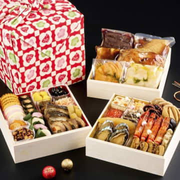 湯葉と豆腐の名店「梅の花」の豪華おせちが久留米市のふるさと納税に登場！湯葉入り紅白かまぼこなど、やさしい味わいを新年に！