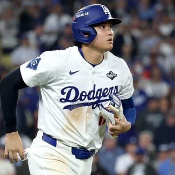 大谷翔平の第３打席は鋭い打球もライトフライ。“打線沈黙”のドジャースは依然１対３とリードを許す【WS第５戦／ブルージェイズ戦】