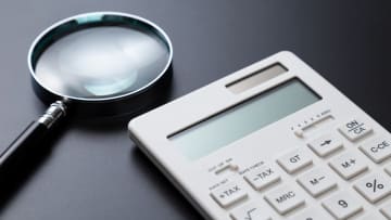 税務調査の舞台裏。「AI選定は使い物にならないとの声」──重点業種からネット・国際取引まで、狙われる理由とは【元マルサの税理士が暴露】