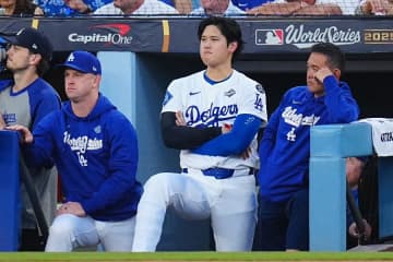 大谷に熱い視線…客席に誰もが知る超大物俳優　溢れ出るオーラ、スター続々観戦