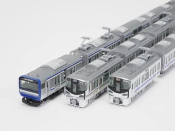 「鉄コレポケット第1弾 東西JR快速電車編」10月31日発売。「ますこっとれいん」とのコラボモデル