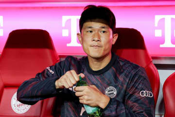 まさかの７戦６敗…不振のリバプール、ドイツ王者で苦境の韓国代表DFの緊急補強を検討か！「強力なオプションになる」