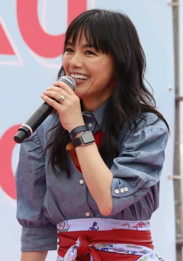 相川七瀬「10数年ぶりの再会」人気歌手との2ショット披露「え〜！ やばい！」「青春がフラッシュバック」