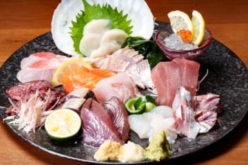 「熱海ミニ横丁」来場5万人突破！  初コース＆冬の新メニュー誕生で美味しさは更なる高みへ！