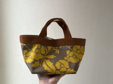 片付けは持ち物から！家の中よりハードル低そう！ミニマリストのバッグ＆財布の中身