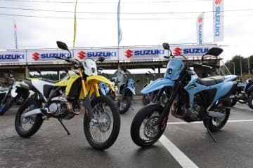 発売開始から1週間でバックオーダー突入！？　スズキのDR-Z4シリーズが大人気！！