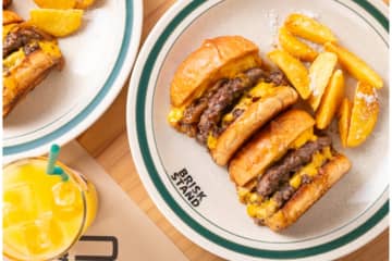 神戸発！“和風ハンバーガー”で話題の「ブリスク スタンド」中目黒に新店オープン