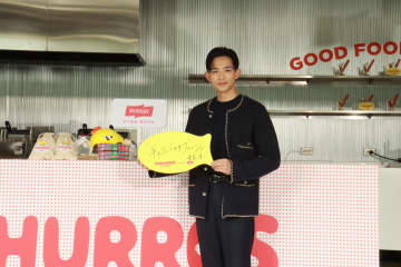 ニッスイが原宿・ハラカドで魚の新たな楽しみ方を提案する「ひみつのチュロス『フィッチュロス』」を期間限定開催