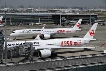 JAL、純利益676億円　2025年4月〜9月期、自社株買い200億円
