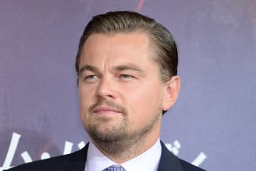 レオナルド・ディカプリオがＷＳ観戦！ ドジャー・スタジアムにハリウッドセレブが連日集結