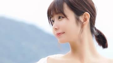 真中つぐ｜水色の余白