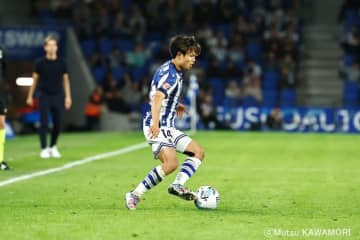 久保建英がレアル・ソシエダの練習に合流！　公式戦3試合欠場も、バスク・ダービーで戦線復帰か