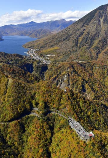 日光、いろは坂駐車場を一部閉鎖　渋滞緩和へ実証実験